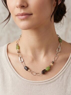 Silpada Retired N1218 Hammered Link Jade & Quartz Necklace